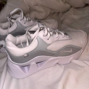 Brand new Nike sneakers :)